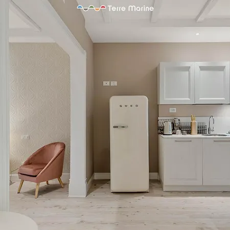 Del Golfo, Terremarine 아파트 라스페치아