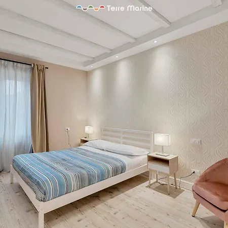 Апартаменты Del Golfo, Terremarine