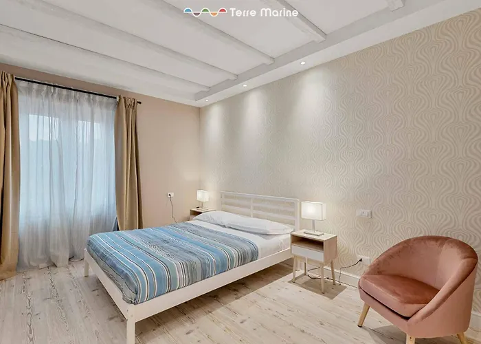 Апартаменты Del Golfo, Terremarine